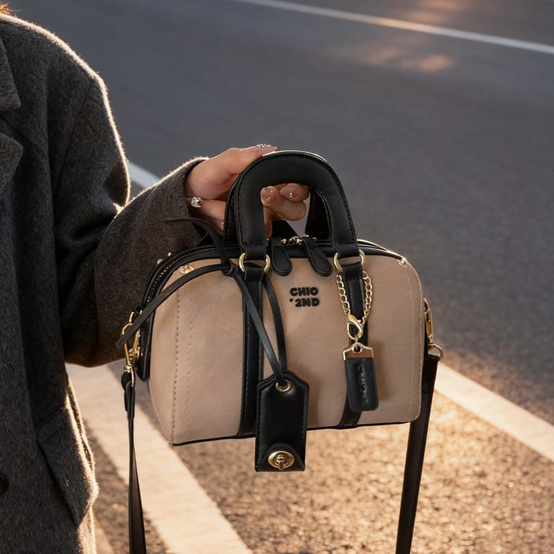 Fashion stitching handbag Boston bag 2025 new women's bag texture versatile niche simple shoulder crossbody bag 2