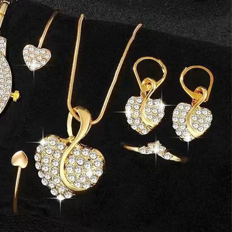 European and American fashionable love-shaped pendant clavicle necklace earrings ring bracelet four-piece heart wedding jewelry set 9