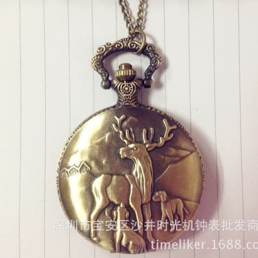 Christmas gift watch wholesale retro fashion elk large pocket watch sweater chain watch quartz watch factory direct sale 2
