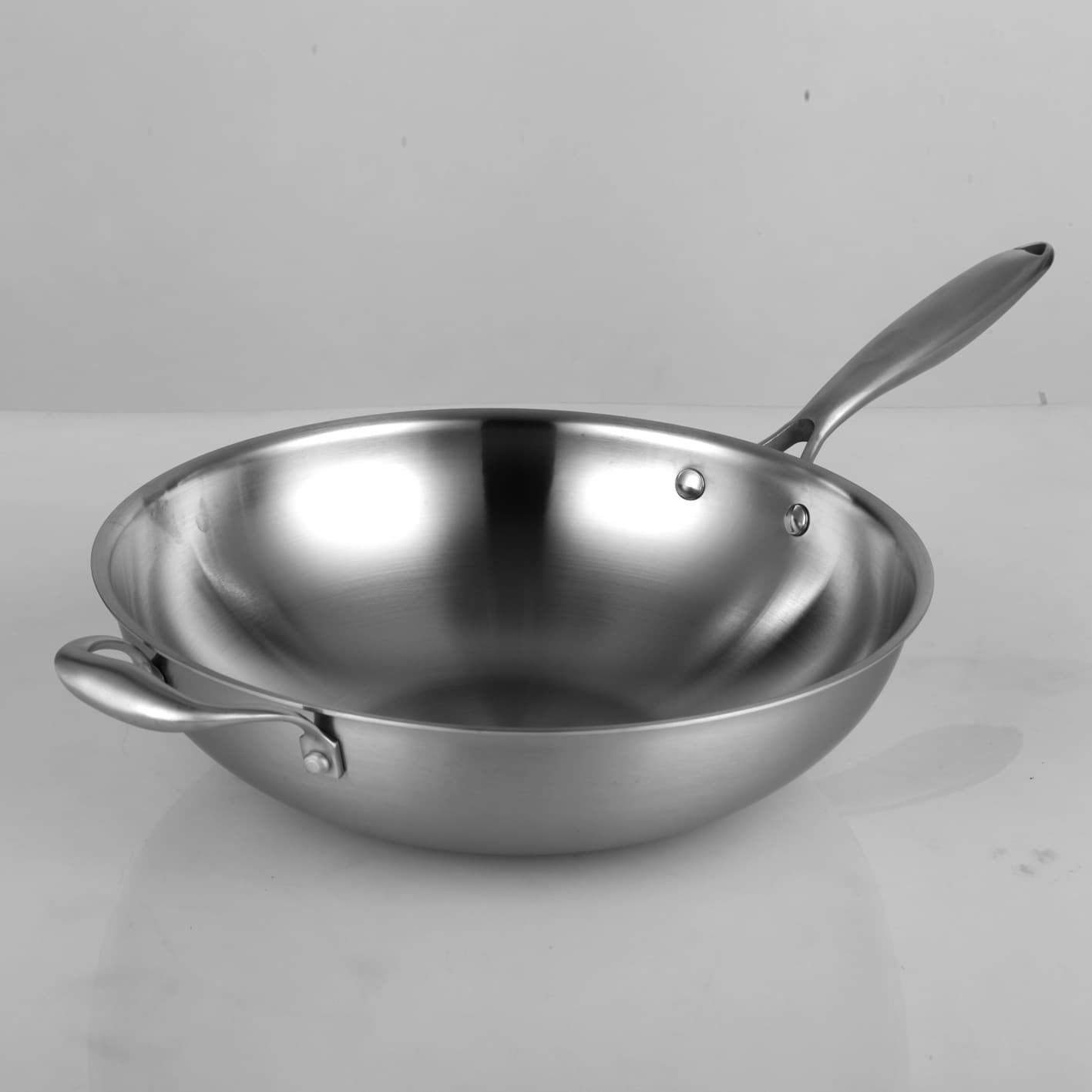 No oil smoke, non-stick, uncoated 304 stainless steel three-layer steel five-layer steel wok kitchen supplies exhibition gift pot 9
