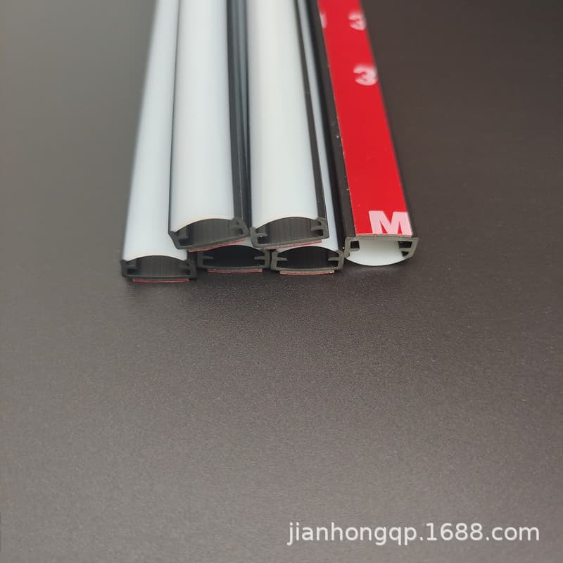 Car chassis light ambient light sleeve LED chassis light strip two-color sleeve PVC soft light strip transparent sleeve 5