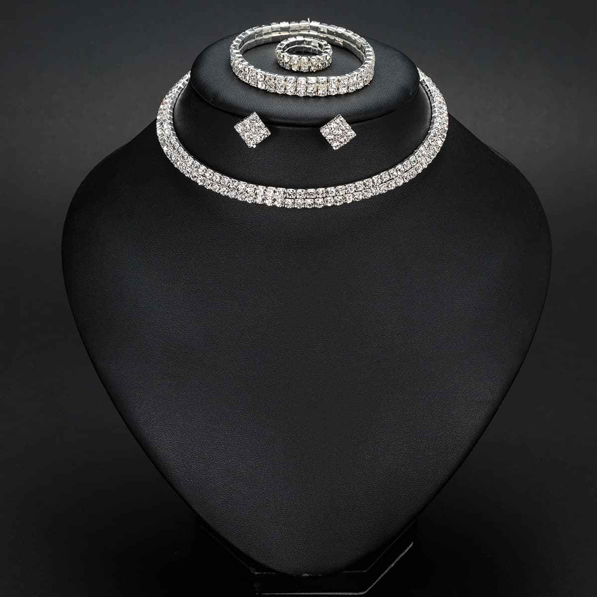 European and American fashion necklace, earrings, ring, bracelet, four-piece set, hollow diamond collar, pattern jewelry N387 9