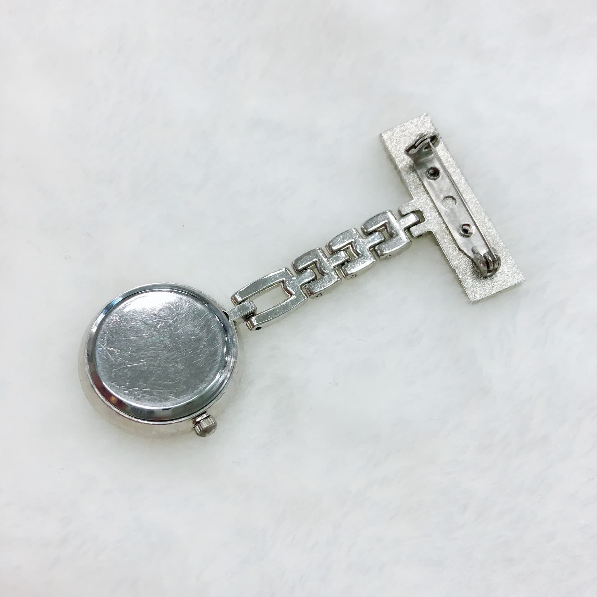 Spot medical hanging watch zinc alloy pin thin strap nurse watch creative gift watch Korean version simple hanging watch 4