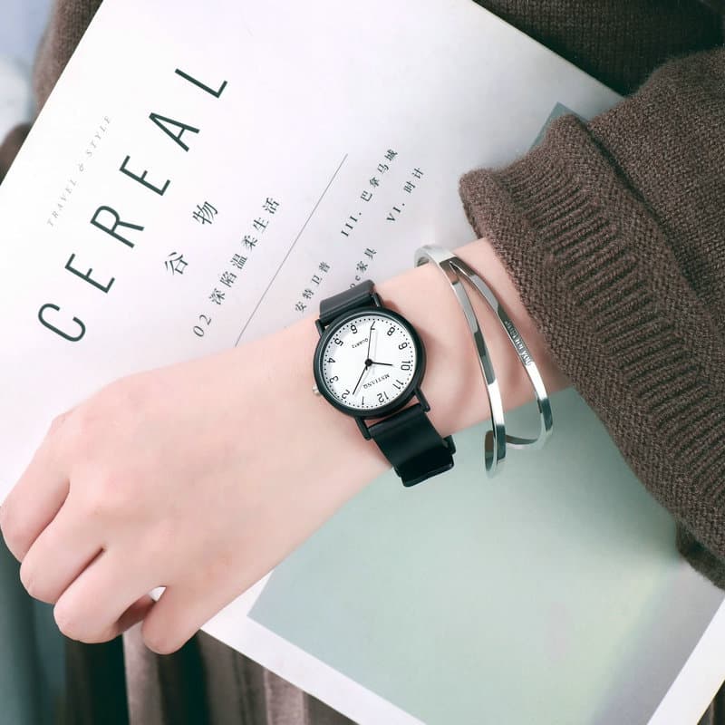 Popular watches for female students Korean version simple trendy sports and leisure men's atmospheric retro college style couple's watch 3