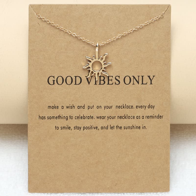 Cross-border exclusive supply of gold sun god necklace, light pendant, silver sun short necklace, women's spot wholesale card clavicle chain 2