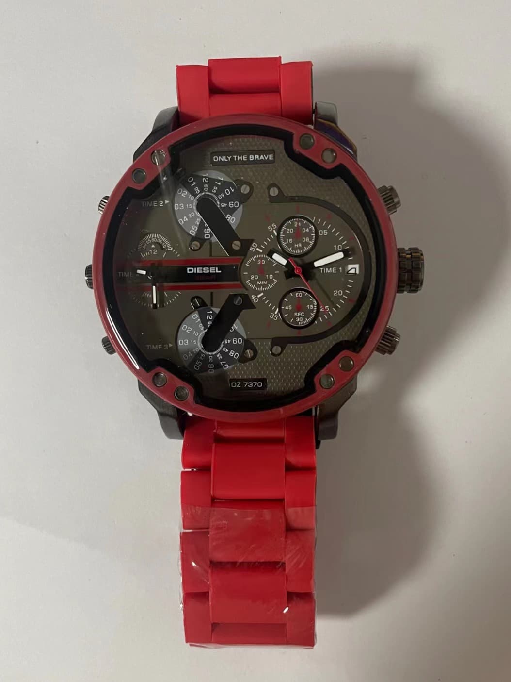 Exquisite gift set cufflinks plus wallet enlarged dial quartz watch plus pen factory direct sales D 9