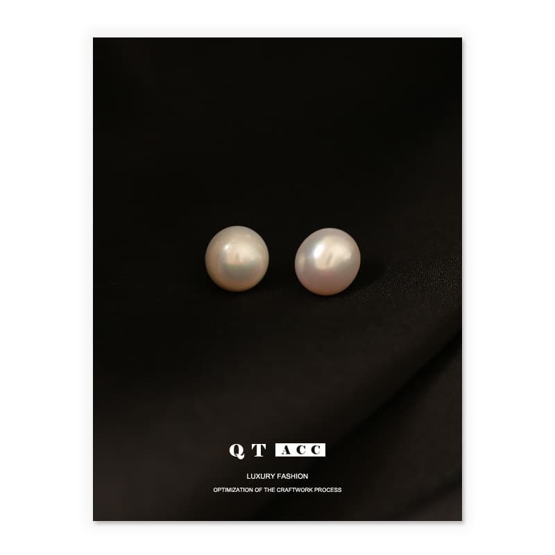Natural baroque real pearl earrings, elegant temperament, European and American fashion, versatile, small white silver needle earrings 1