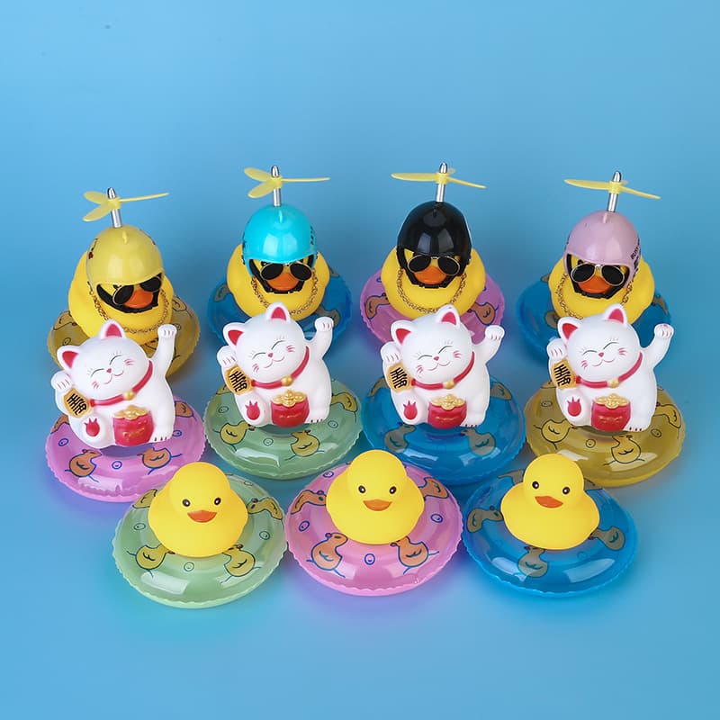 Hong Kong version of the little duck toy baby bathing and playing in the water No. 8 little yellow duck toy children's educational pinch and cry sound 4