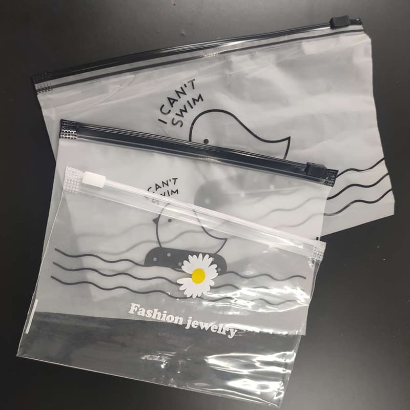 Creative cartoon bird, chicken, daisy flower, translucent frosted ziplock bag, travel portable storage bag, rubber band zipper bag 2