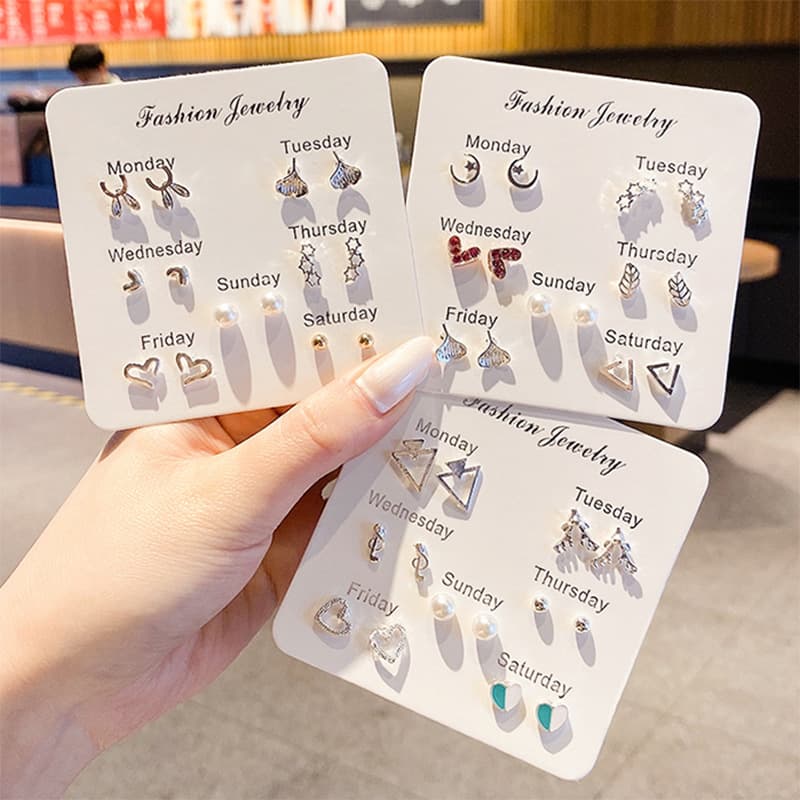 One-week earring set 2025 new trendy women's simple, compact and versatile Internet celebrity temperament, no need to take off earrings for sleeping 4