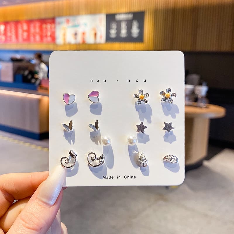 One-week earring set 2025 new trendy women's simple, compact and versatile Internet celebrity temperament, no need to take off earrings for sleeping 8