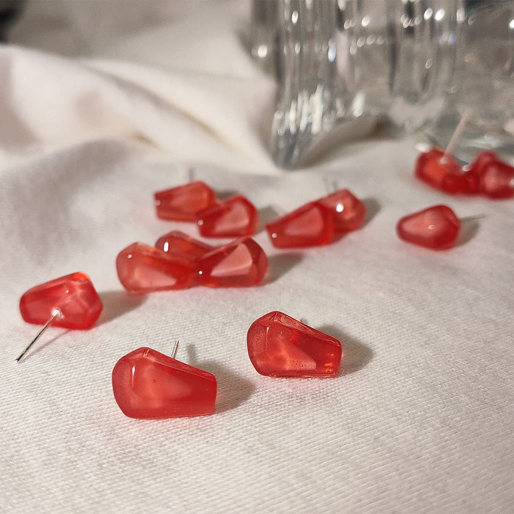Cute pomegranate seeds@silver-plated needle resin earrings, feminine, small, personalized, fun and creative earrings, private customization 1