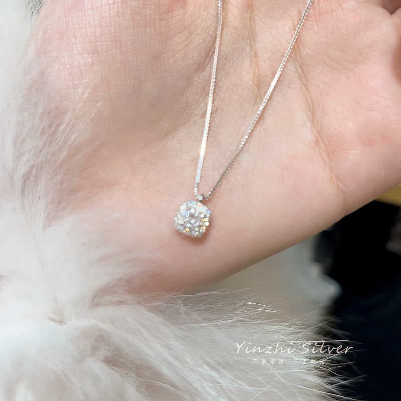 Korean retro titanium steel necklace women's versatile high-end pearl pendant ins style niche clavicle chain jewelry wholesale 10
