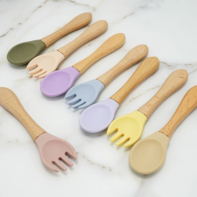Infant and child complementary food feeding tableware food grade silicone beech wood spoon and fork children's wooden handle soft silicone complementary food fork and spoon 6
