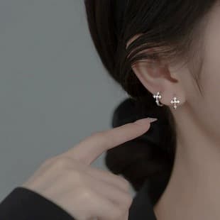Sweet earrings for women Korean style small fresh diamond summer cross ear jewelry 3