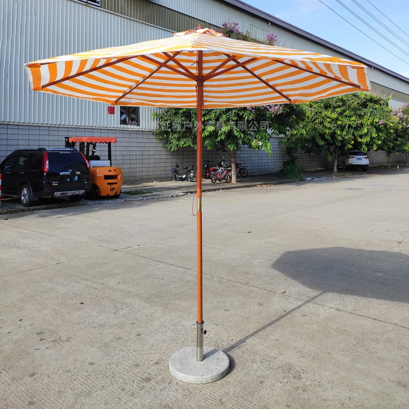 Center column wooden umbrella with green, black, yellow and white color stripes wooden beach umbrella decorative garden drawstring solid wood pole outdoor parasol 5