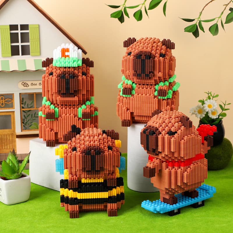 Xinzhe's creative medium-sized educational Kapibara shape cartoon children's assembled toy building block bear small particle gift 2