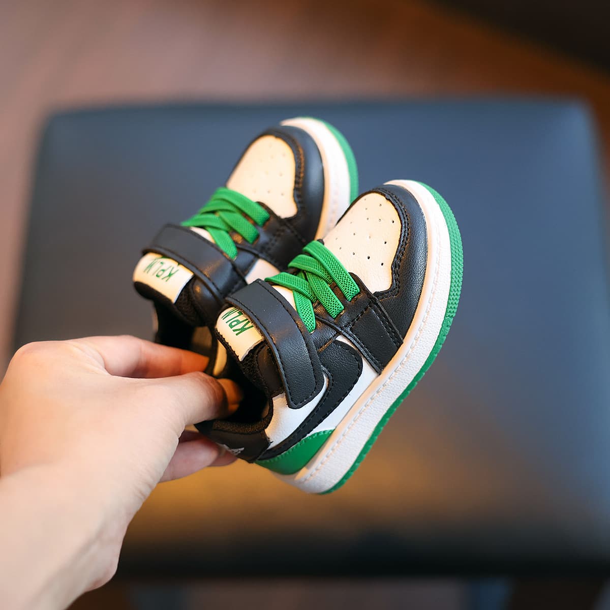 Baby shoes, men's spring and autumn children's sneakers, baby toddler shoes, soft soles, 0 to 1-3 years old children's shoes, boys' sneakers 4