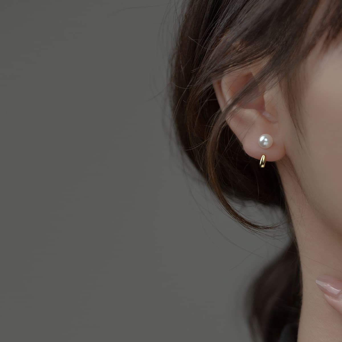 Nalan s925 silver small temperament pearlescent earrings fashionable elegant trendy ear jewelry M01343 4