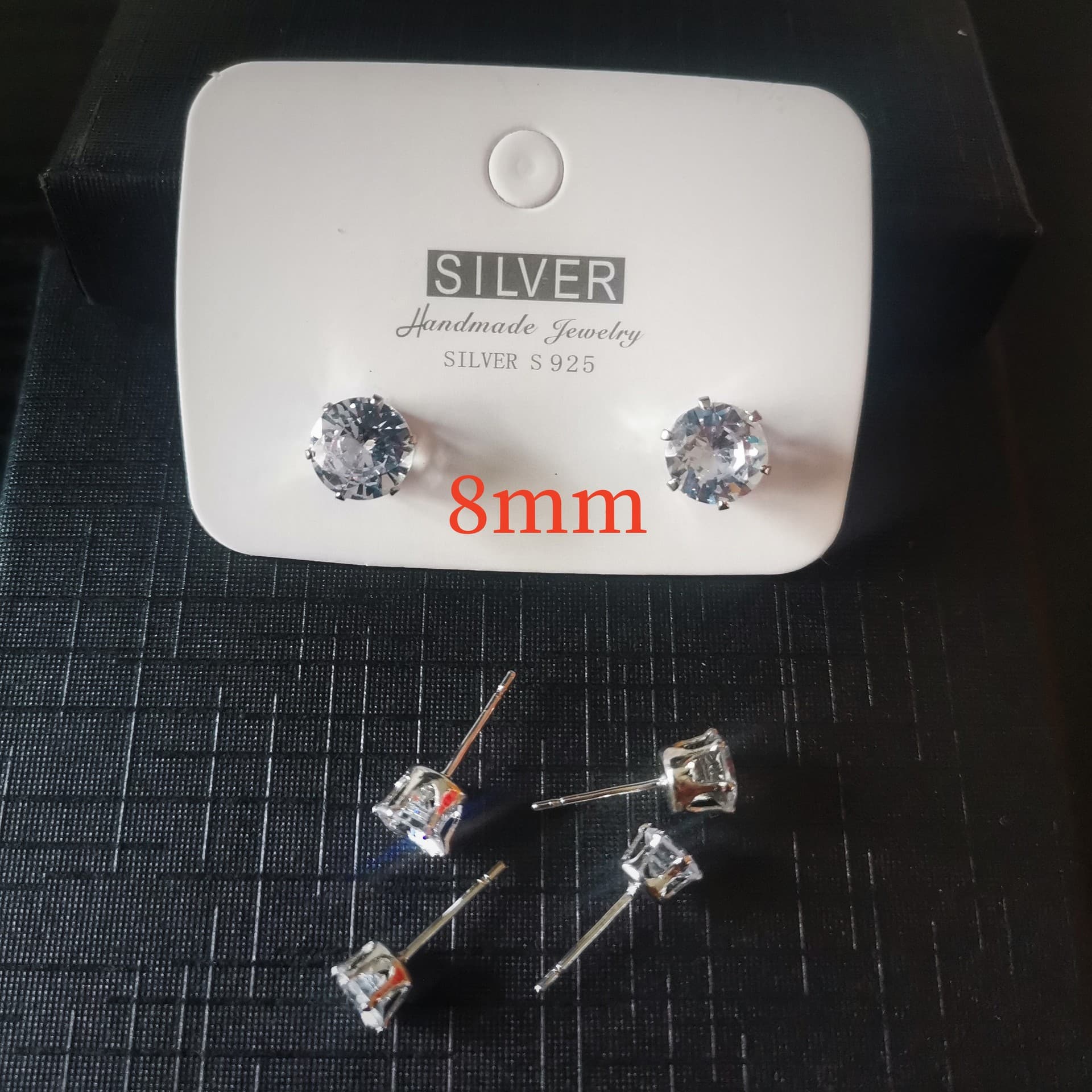Temperament ear clip without piercing for women, flash diamond zircon ear bone nail, magnet ear socket ear nail, simple ear bone clip ear nail for men 9