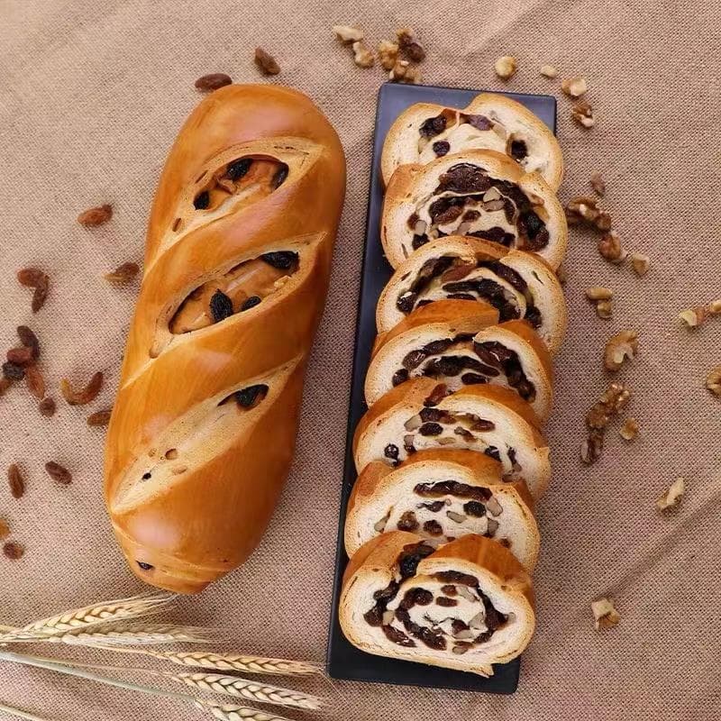 Russian flavor Russian Love Whole Wheat Nut Leba Bread (Raisin Flavor) 300g Healthy Western Style 3