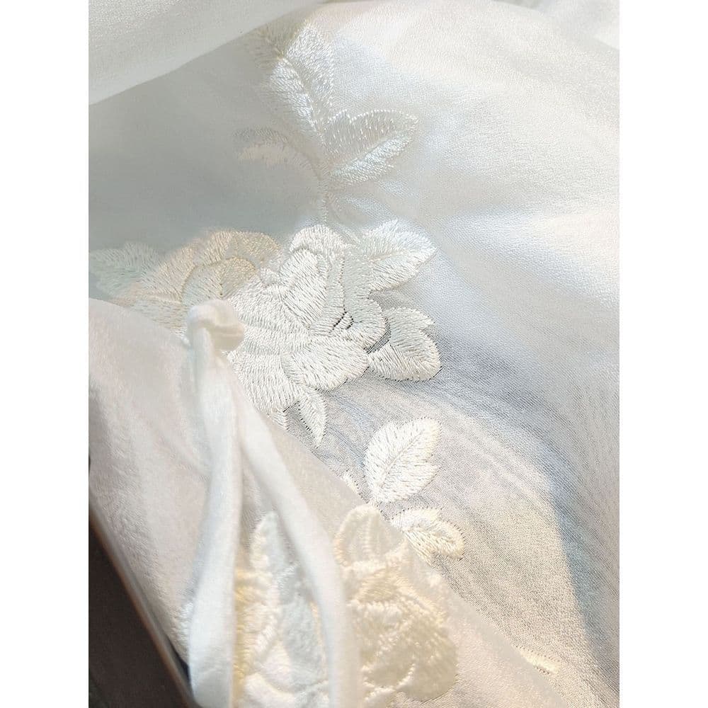White Chinese round neck embroidered shirt for women 2022 new autumn fashionable and versatile casual national style top trend 5