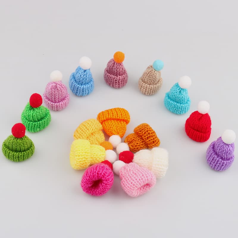 Spot Christmas mini hat diy knitted doll woolen hat accessories finger hat clothing accessories 4