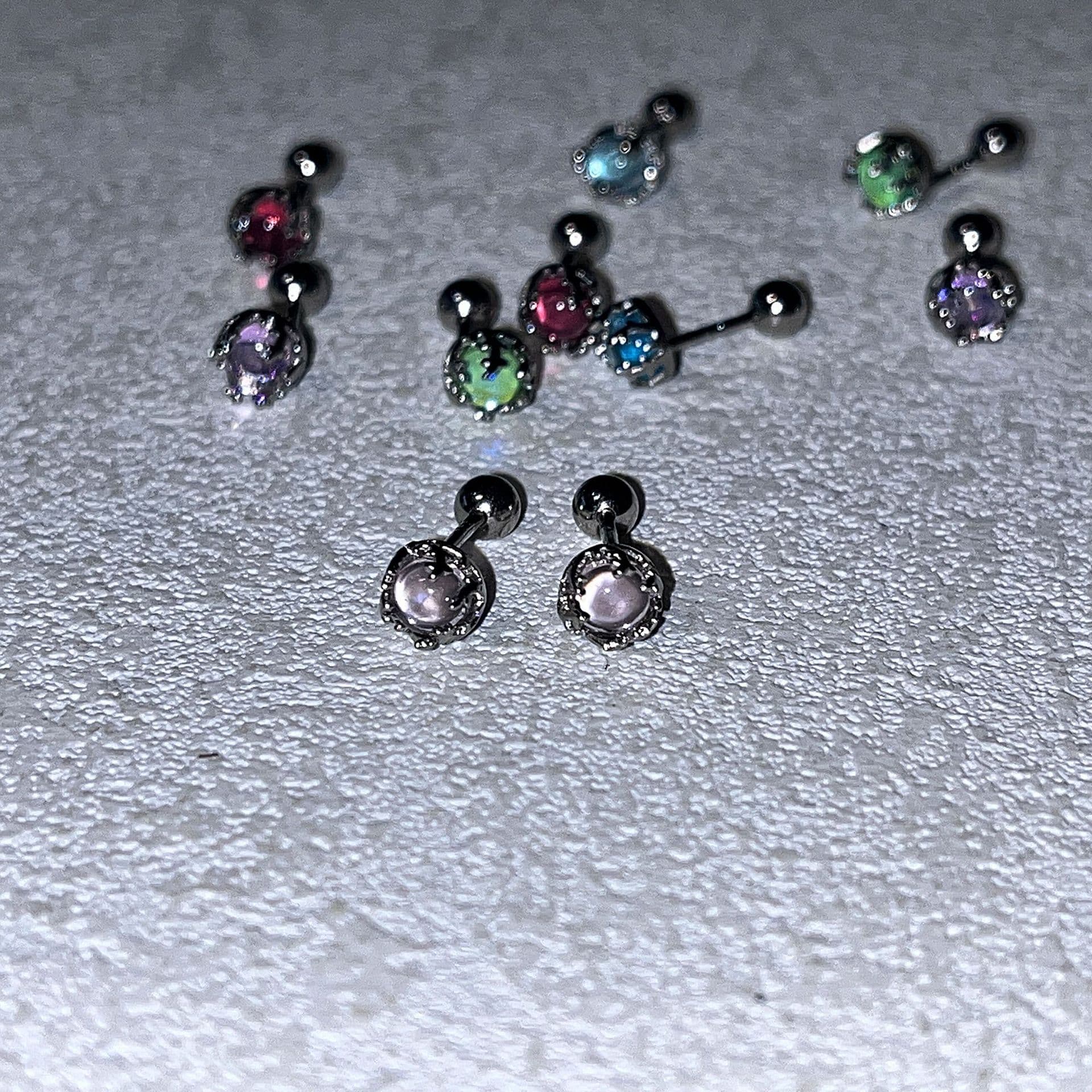 Blue lychee color fantasy forest style earrings for women, small and high-end screw-buckle ear bone cochlear nail niche earrings 7