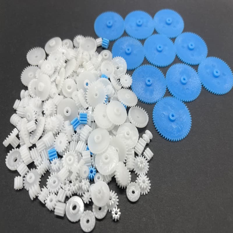 200 mixed gear packages plastic transmission toy car robot DIY accessories small production plastic gear set 3