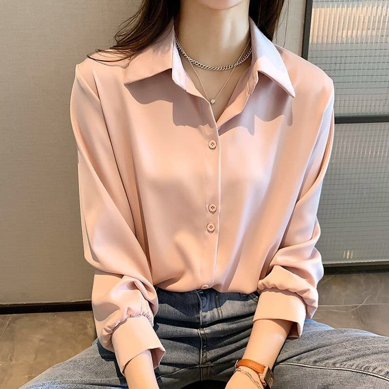 2025 spring and summer new shirt for women, loose, slim, fashionable design, niche white shirt, layered sun protection clothing 2