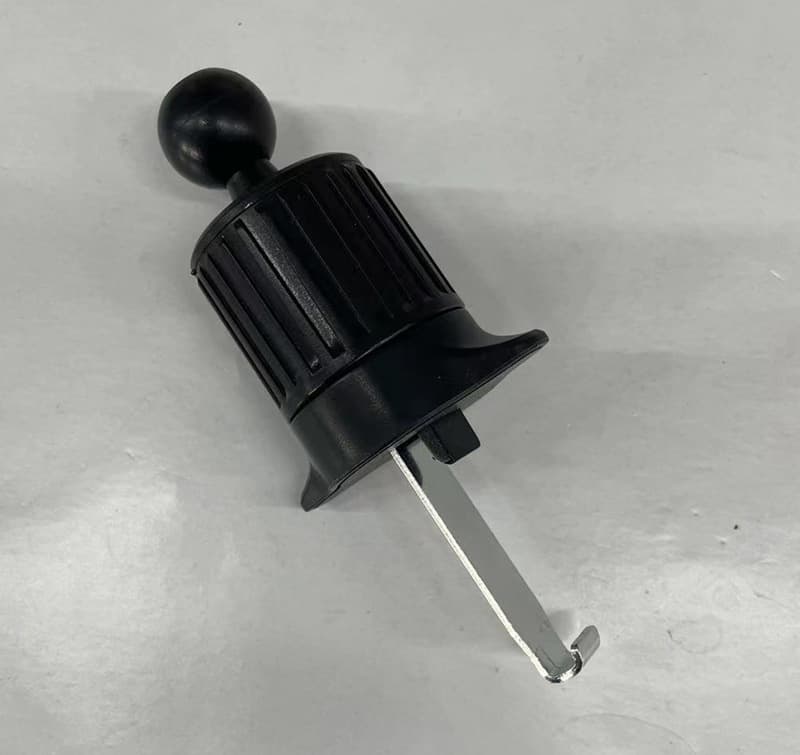 Mobile phone holder accessories Eagle beak hook clip car mobile phone holder 17mm ball head suction cup base car holder accessories 7