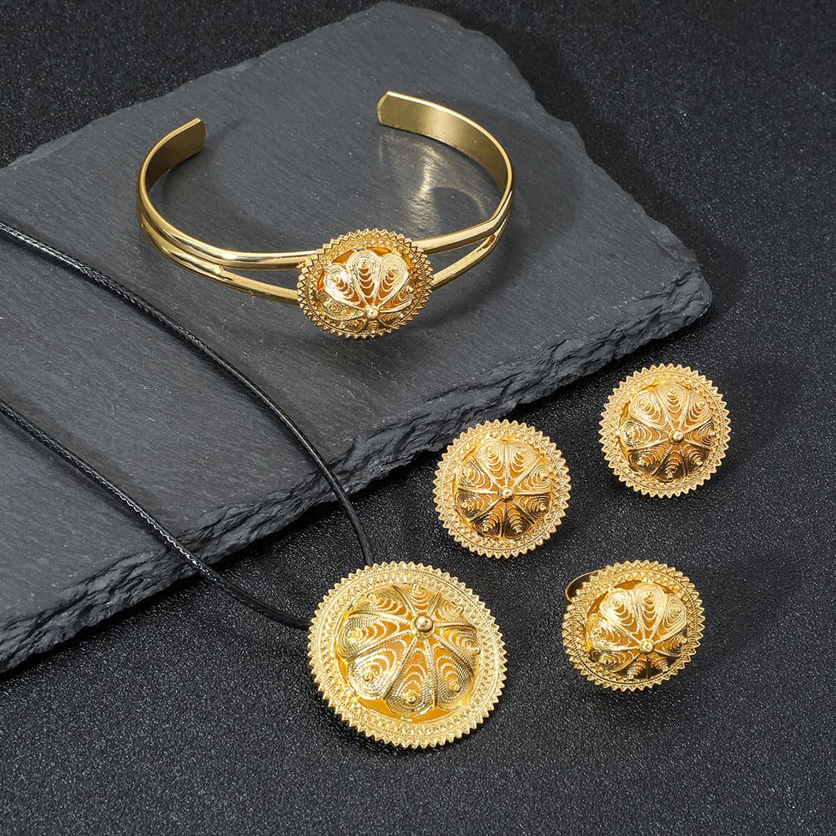 Cross-border Middle East eco-friendly popular women's bracelet necklace earrings ring jewelry rich gold 4-piece jewelry set 5