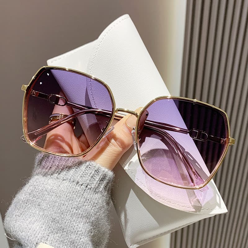 Sunglasses for women summer sun protection and UV protection 2026 new style trendy big face slimming sunglasses advanced sense polarized glasses 3