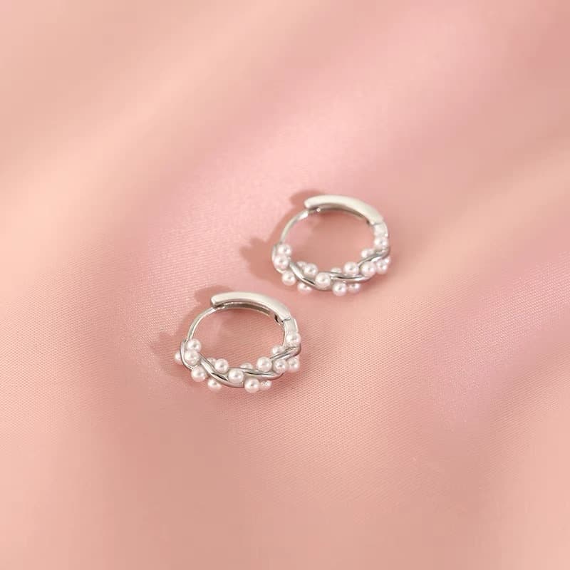 2023 New Pearl Earrings Irregular Temperament Earrings Internet Celebrity Trendy Earrings Small and Exquisite Earrings Women's Trend 8