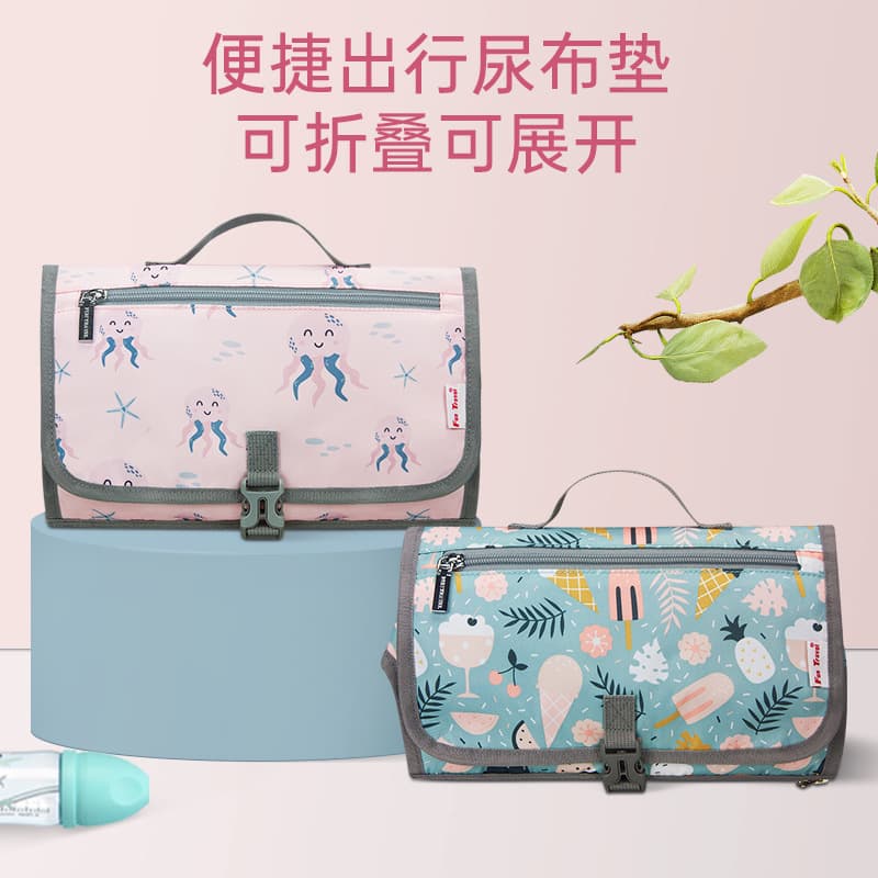Baby portable diaper changing pad, out-and-out mother and baby bag diaper pad, baby folding storage bag, waterproof and leak-proof 2