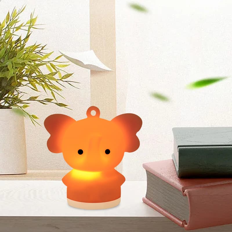 Cartoon Keychain Night Light Children's Gift Wholesale Pat Color Changing Silicone Lamp Portable Festival Atmosphere Lamp for Stall 3