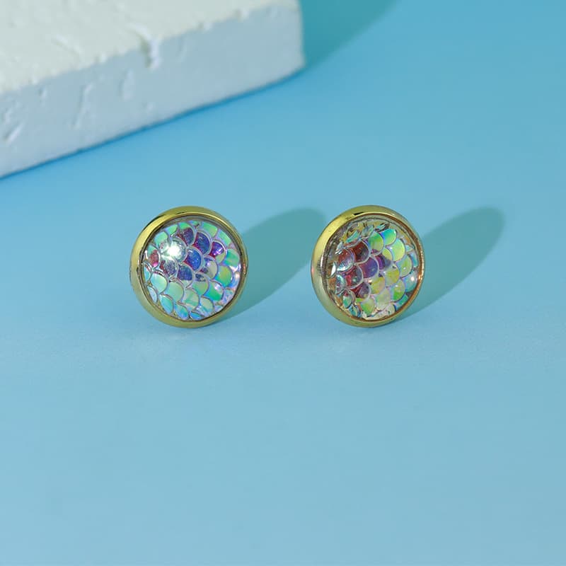 Dopamine Symphony Fish Scale Earrings Cute, Small, Colorful Japanese and Korean Non-pierced Ear Clips Temperament Mermaid Earrings for Women 4