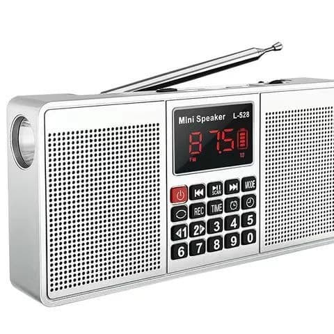 Cross-border exclusive L-528 Bluetooth speaker stereo card radio flashlight MP3 player portable 6