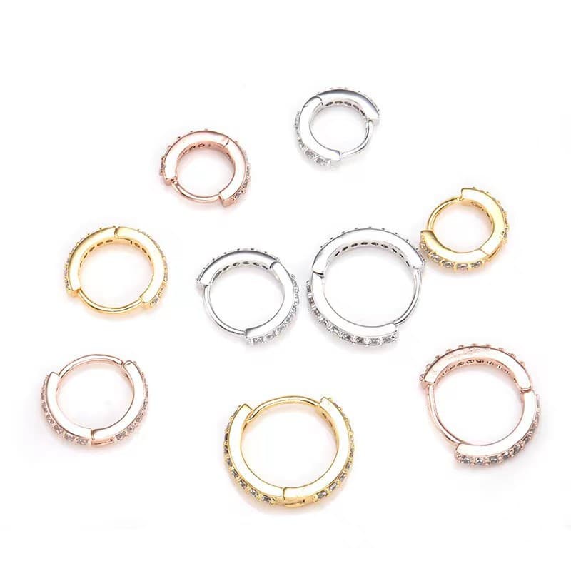 Micropaved round zircon copper earrings, ear buckles, copper multi-fashion personalized foreign trade jewelry, source manufacturer direct sales and wholesale 3