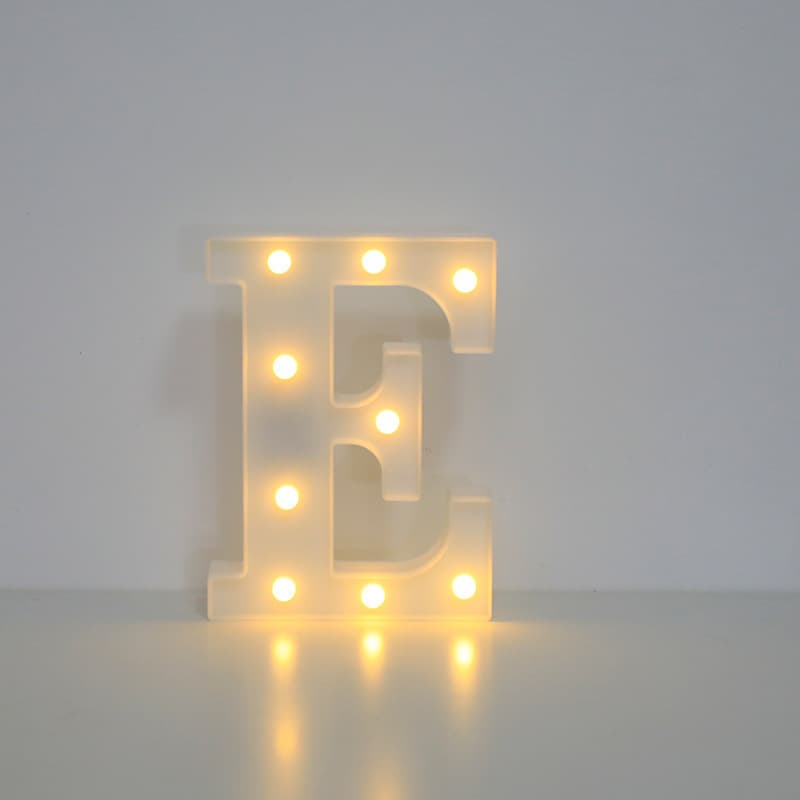 Letter lamp happy birthday scene layout decorative letter plate trunk Chinese Valentine's Day surprise proposal atmosphere light 9