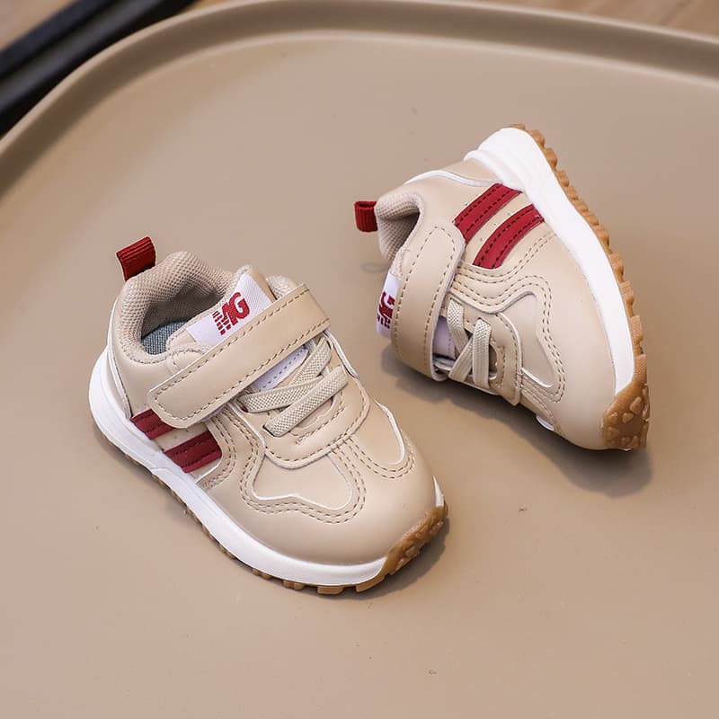 Soft-soled non-slip baby toddler shoes for autumn and winter, baby boy's sneakers, color-blocked Velcro girls' shoes, wholesale price 2