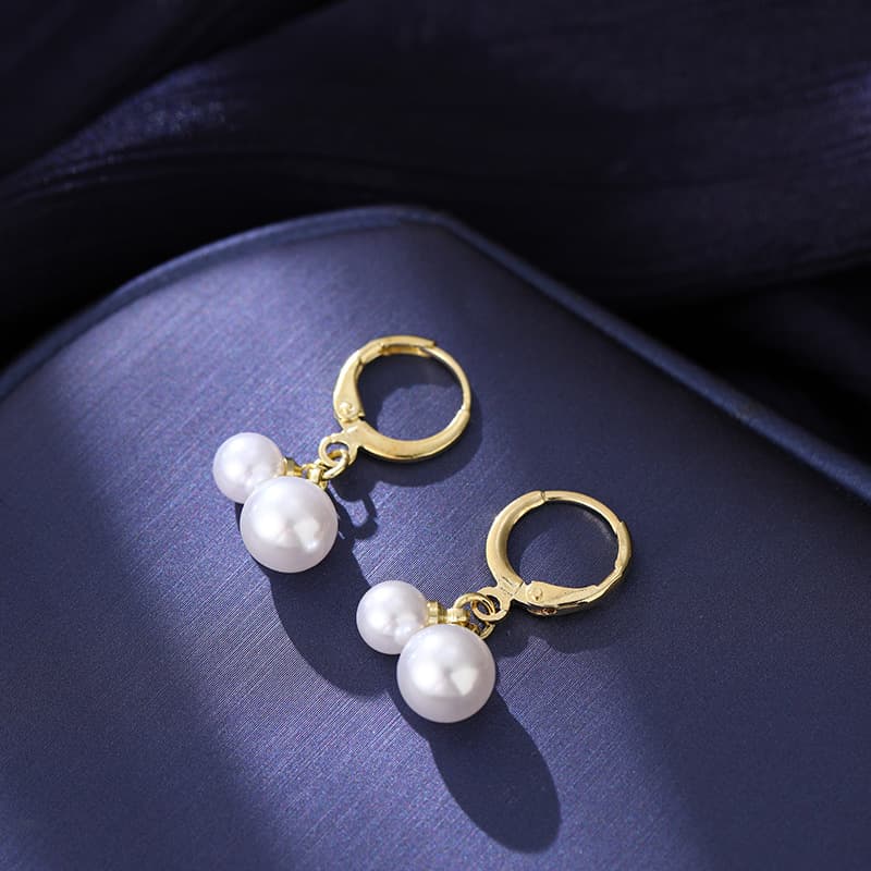 Korean daily wear simple imitation pearl earrings ladies temperament ins new compact earrings small earrings earrings 1