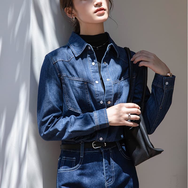 2025 Spring and Autumn New Hong Kong Style Casual Denim Shirt Jacket Women's Long Sleeve Loose Versatile Fashionable Stacking Shirt Trend 2