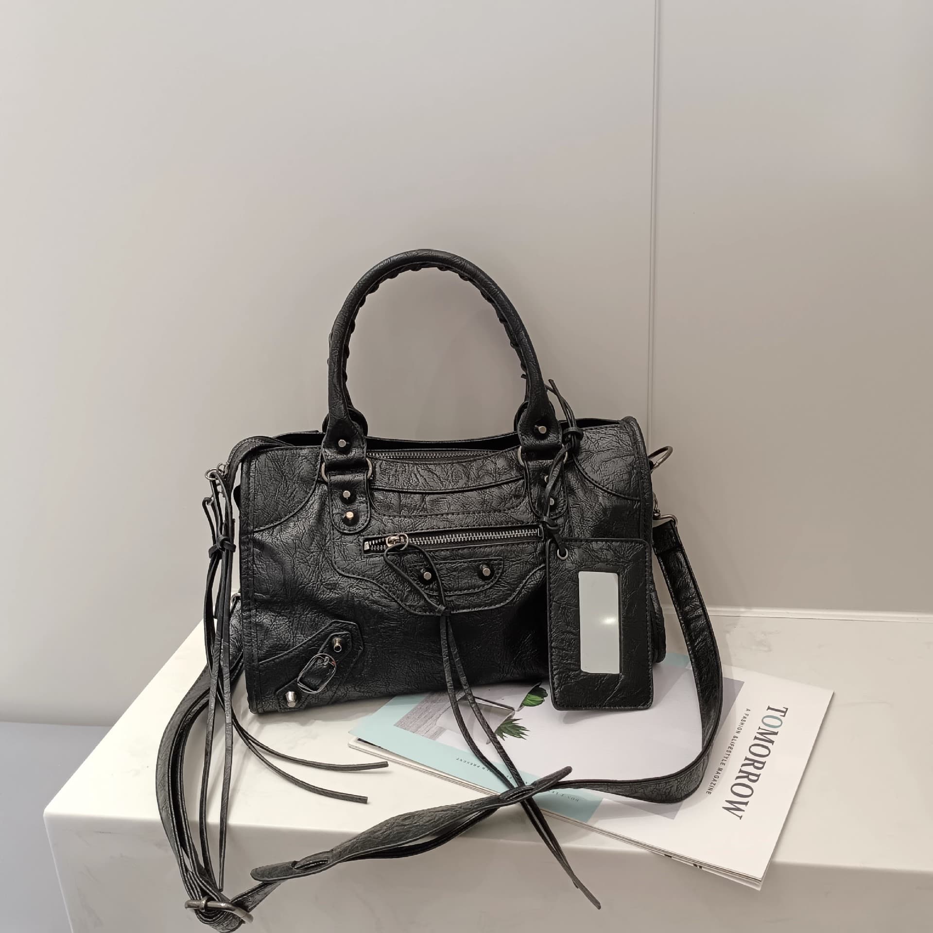 High-end hot girl punk biker bag large capacity tote shoulder crossbody portable fashionable simple Parisian women's bag 7