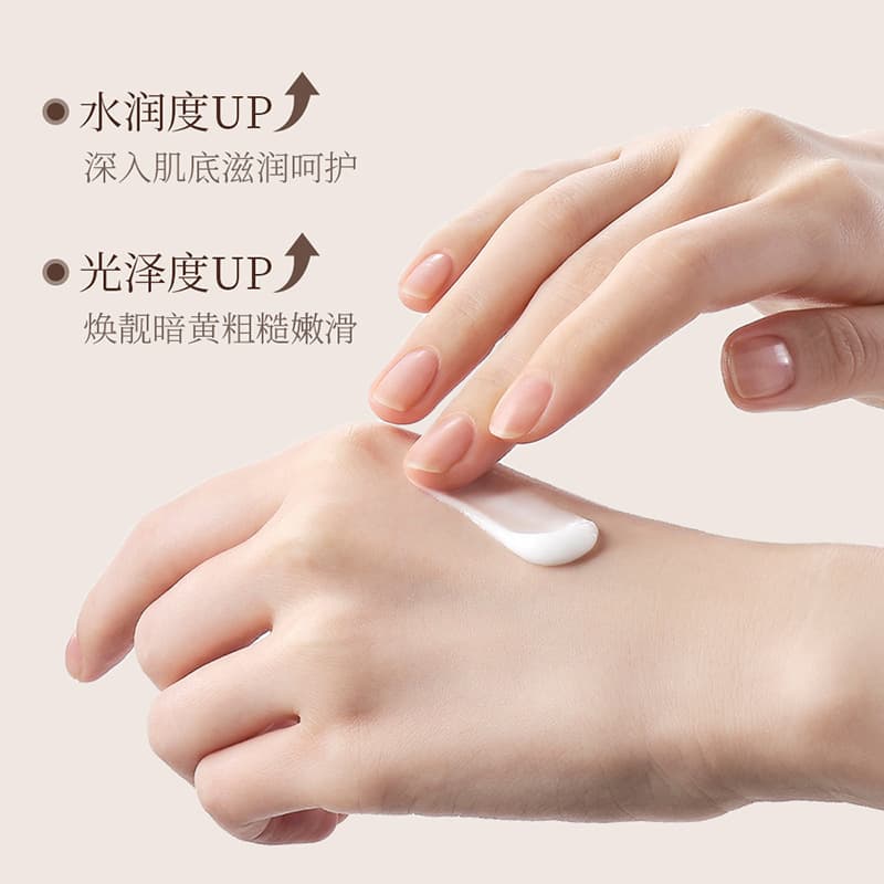Fuqianzi hand cream is hydrating, moisturizing, compact, portable, rejuvenating, anti-cracking and anti-drying, a must-have for winter. 3