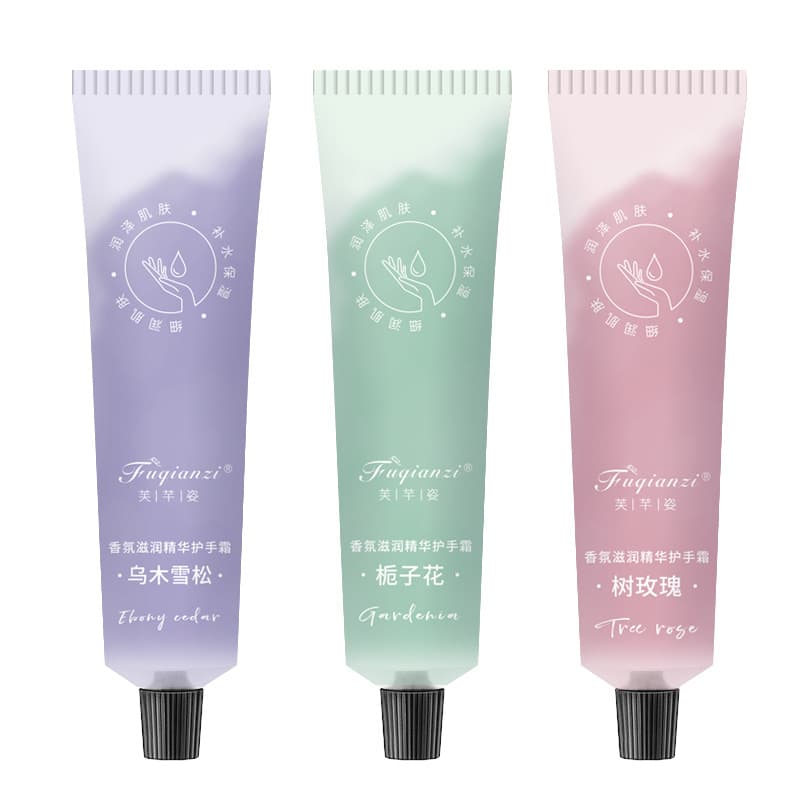 Fuqianzi hand cream is hydrating, moisturizing, compact, portable, rejuvenating, anti-cracking and anti-drying, a must-have for winter. 6