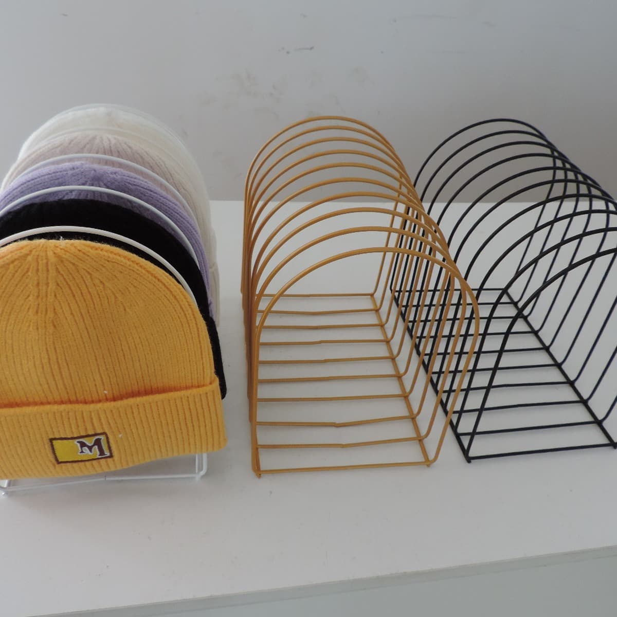 Home multi-purpose desktop iron desktop storage rack hat rack store bookshelf storage rack small magazine rack 2