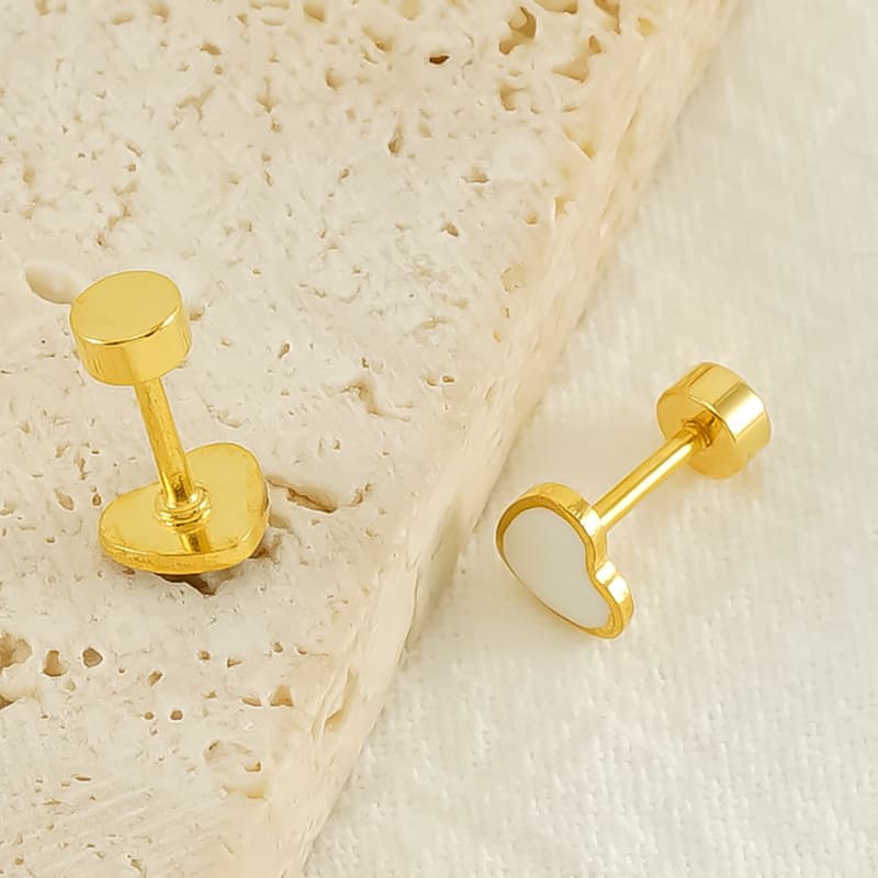 European and American simple, cute, sweet and loving earrings, personality, fashion, oily temperament, versatile small earrings, women's earrings 5