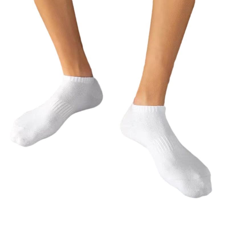 Versatile solid color minimalist black and white socks for men spring and autumn shallow mouth low-cut short-tube sports socks boat socks wholesale 6