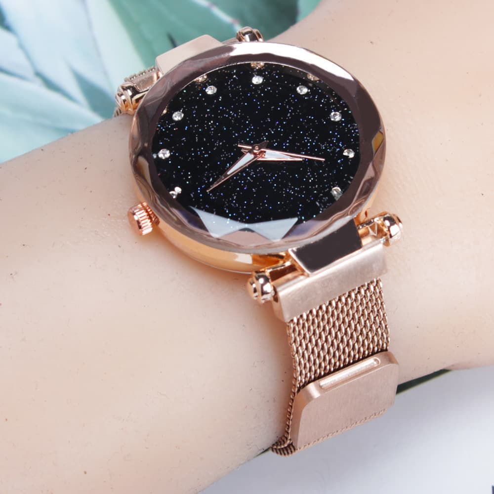 Factory direct sales foreign trade popular luxury set box versatile large rhinestone women's five-piece gift box quartz watch 5